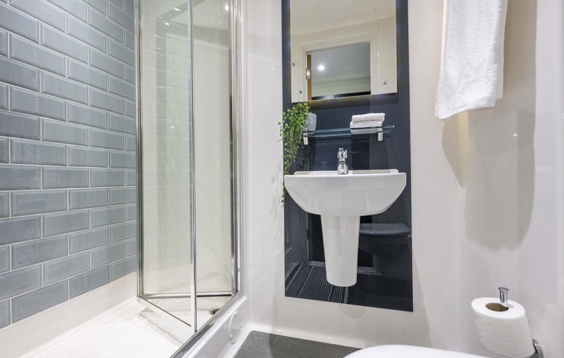 City Road, Ouseburn, Newcastle - Image 1